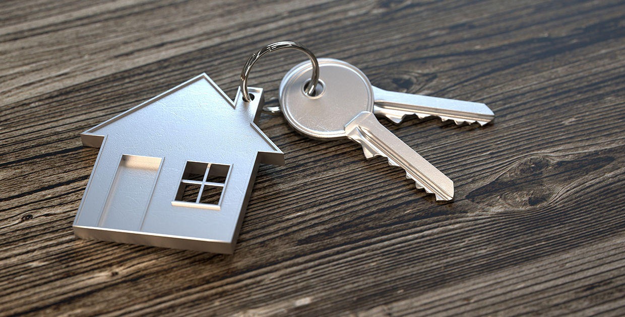 Schlüsselübergabe nach einem Immobilienverkauf